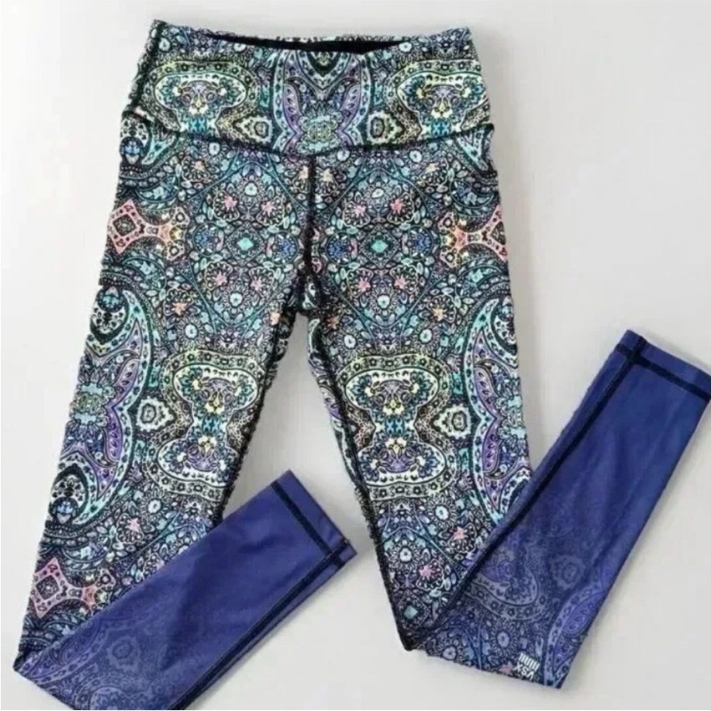 Rare Victoria's Secret Y2K Ombre Patterned Knockout Leggings